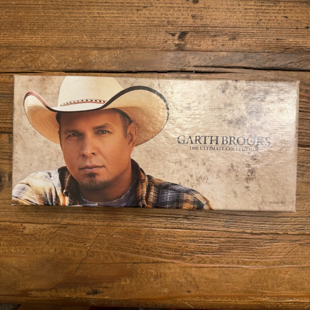 H3 - Garth Brooks The Ultimate Collection Box Set